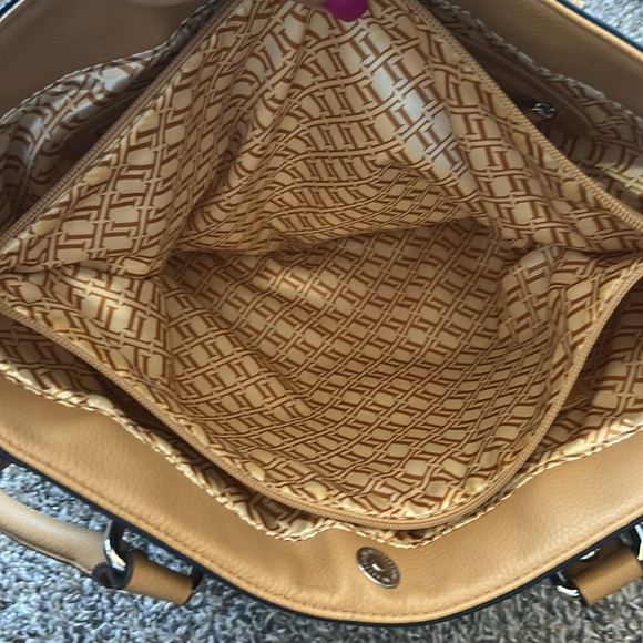 Tignanello Two Tone blue pebbled leather medium shoulder bag - Picture 10 of 12